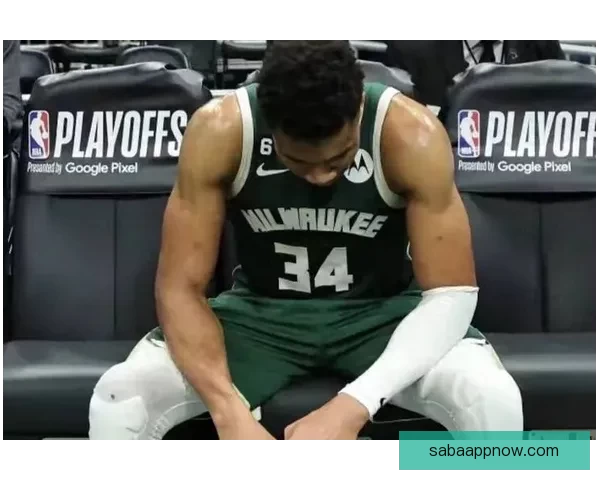 雄鹿出局字母哥发声里弗斯感慨球队健康困扰 雄鹿出局字母哥发声里弗斯感慨球队健康困扰